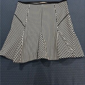 Banana Republic Monochrome Striped Skirt Size 10